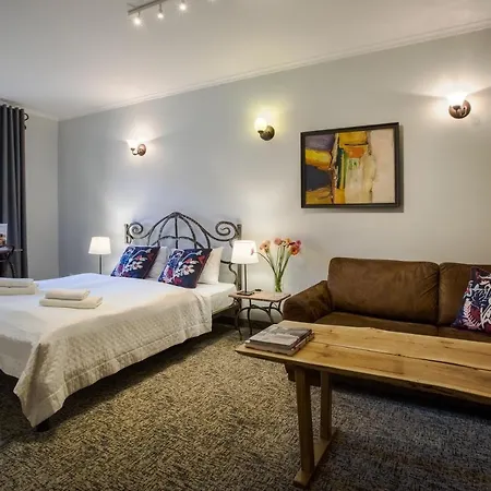 Aparthotel Oliwa Park 3*