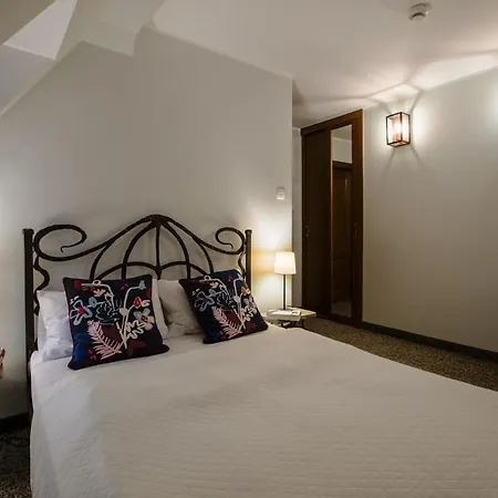 Aparthotel Oliwa Park 3*